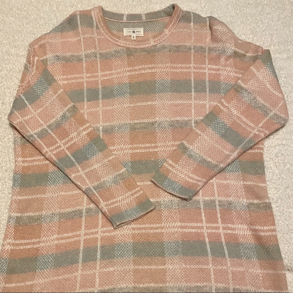 Lou & Grey Women’s Pink Plaid Sweater